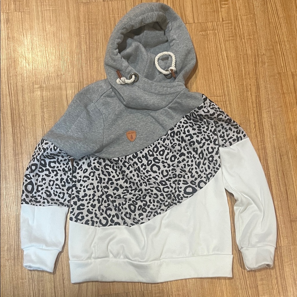 Wanakome Gray Hoodie with Tan Patch
